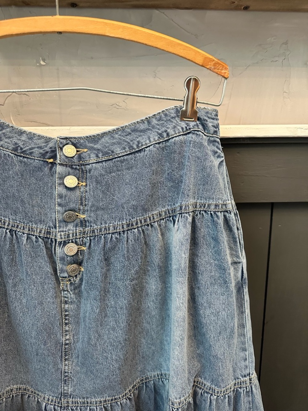 Women's Tiered Ruffle Denim Maxi Skirt Size L High Rise Long Jean Skirt Western - Picture 4 of 11